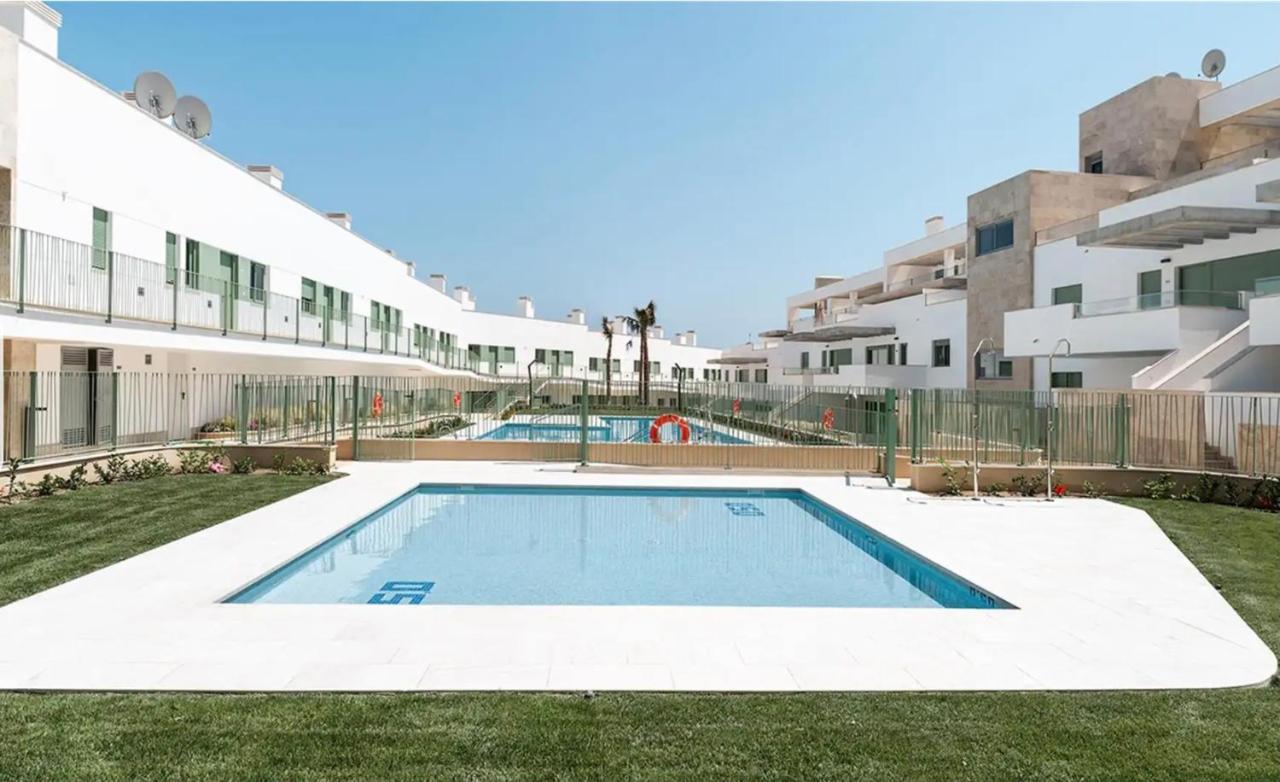Ocean Apartament !! 1ª Linea Del Mar, Piscina, Parking, Wifi موخاكار المظهر الخارجي الصورة